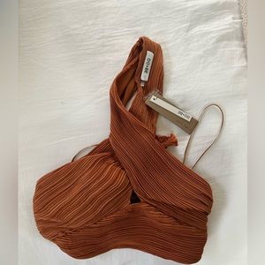 DO + BE Burnt orange top